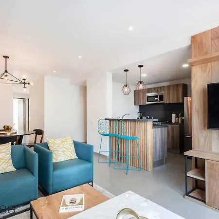 Enchanting Apartment, 1 Block From Fuente De Cibeles - Colima